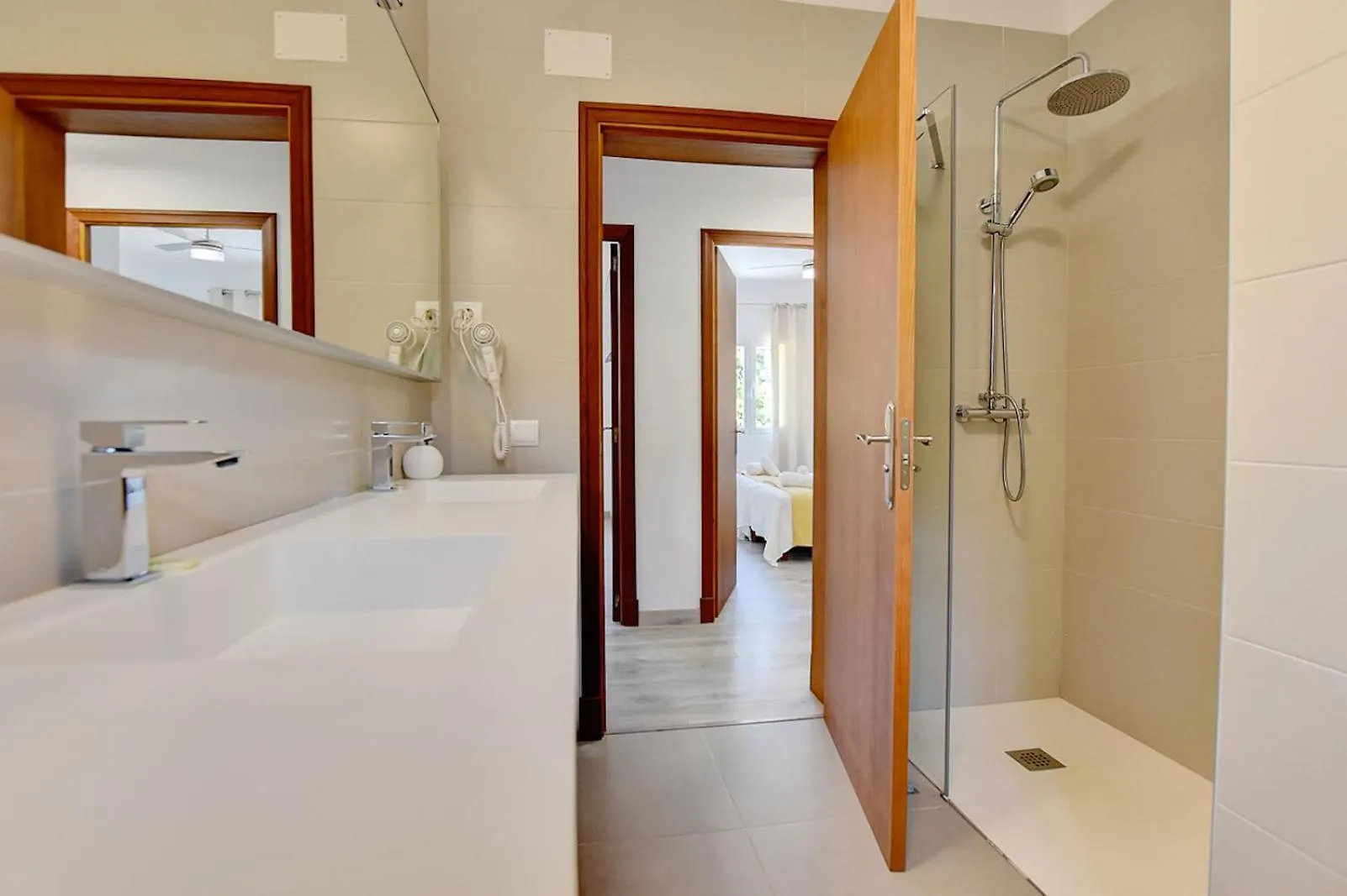 Villa Maravillas 2 By Slow Villas El Arenal  Spanien